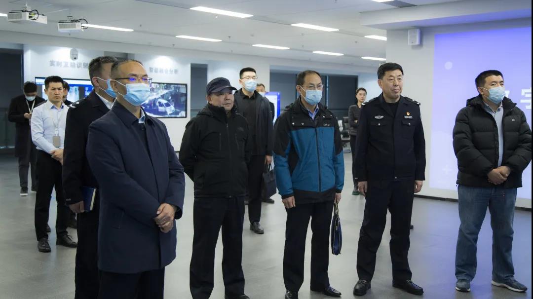 山东省公安厅信通处刘竹林处长莅临以萨调研指导